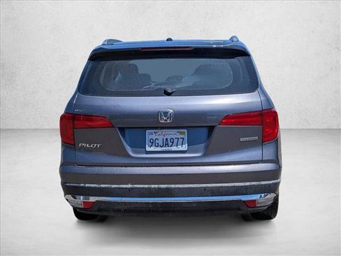 Used 2016 Honda Pilot Touring image 6
