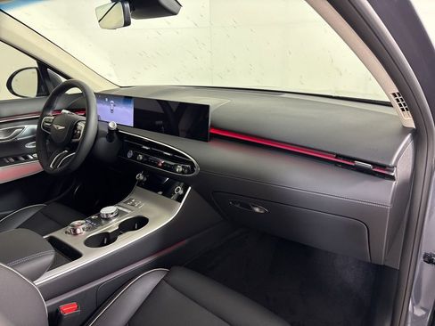 New 2026 Genesis GV70 2.5T Advanced AWD/4WD image 15