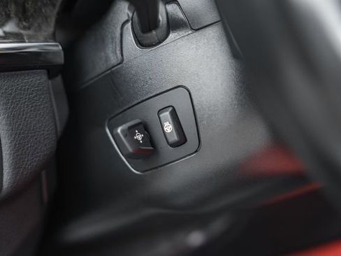 Used 2016 BMW M6 Convertible image 49