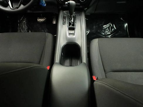 Used 2019 Honda HR-V Sport image 25
