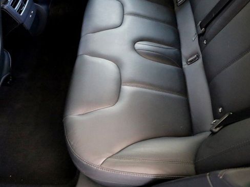 Used 2016 Tesla Model S AWD image 33