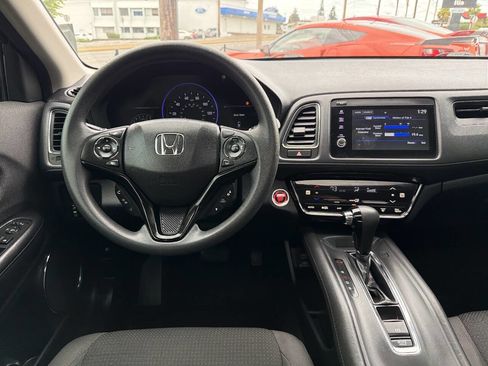 Used 2019 Honda HR-V EX image 25