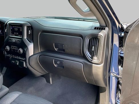 Used 2022 Chevrolet Silverado 1500 Custom RWD image 18