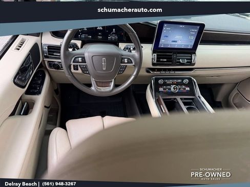 Used 2020 Lincoln Navigator Reserve RWD image 13