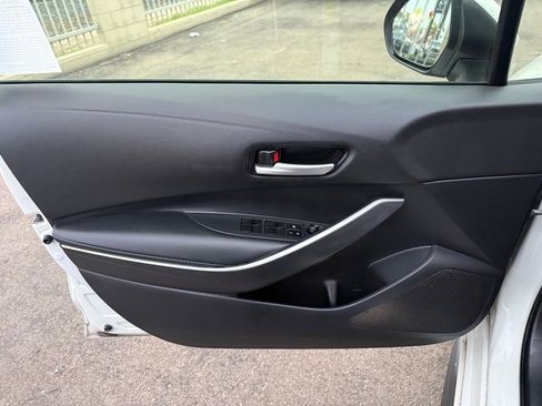 Used 2021 Toyota Corolla SE w/ Carpet Mat Package (TMS) image 18