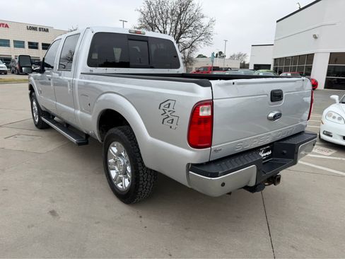 Used 2014 Ford F250 Lariat w/ Chrome Package image 2