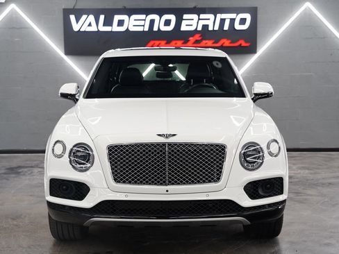 Used 2018 Bentley Bentayga Onyx Edition AWD/4WD image 8
