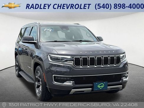 Used 2024 Jeep Wagoneer Series III AWD/4WD image 21