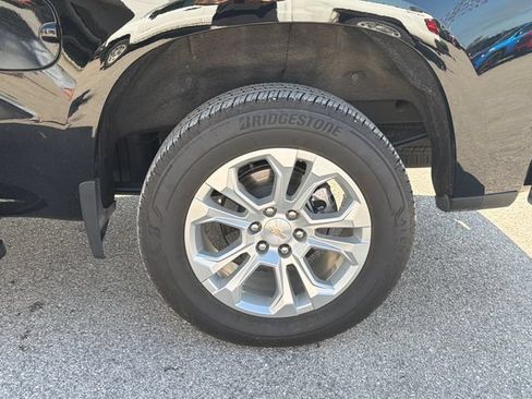 Used 2025 Chevrolet Silverado 1500 LTZ w/ LTZ Premium Package AWD/4WD image 36