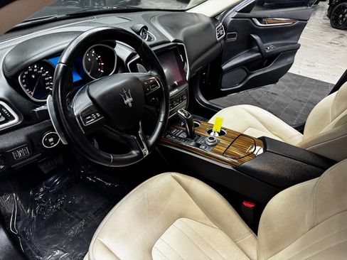 Used 2019 Maserati Ghibli S image 30