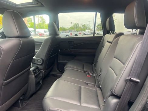 Used 2023 Honda Passport EX-L image 16