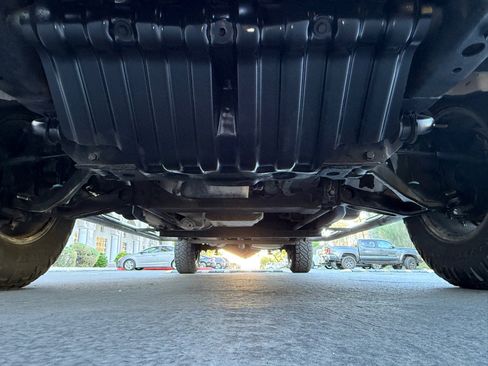 Used 2010 Chevrolet Silverado 2500 LTZ w/ Convenience Package image 13