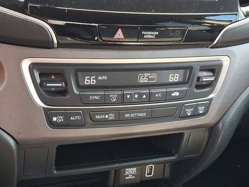 Used 2023 Honda Ridgeline Sport image 15