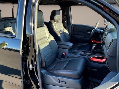 New 2025 Nissan Frontier PRO-4X w/ Pro Premium Package image 11