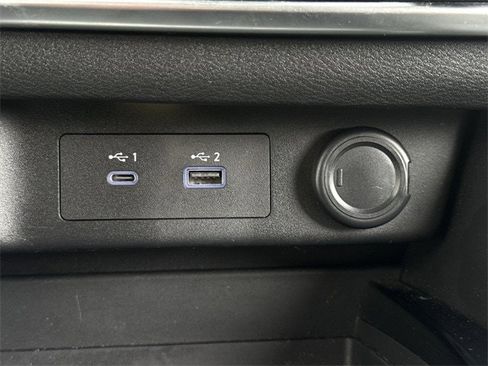 Used 2022 Nissan Rogue SV image 21