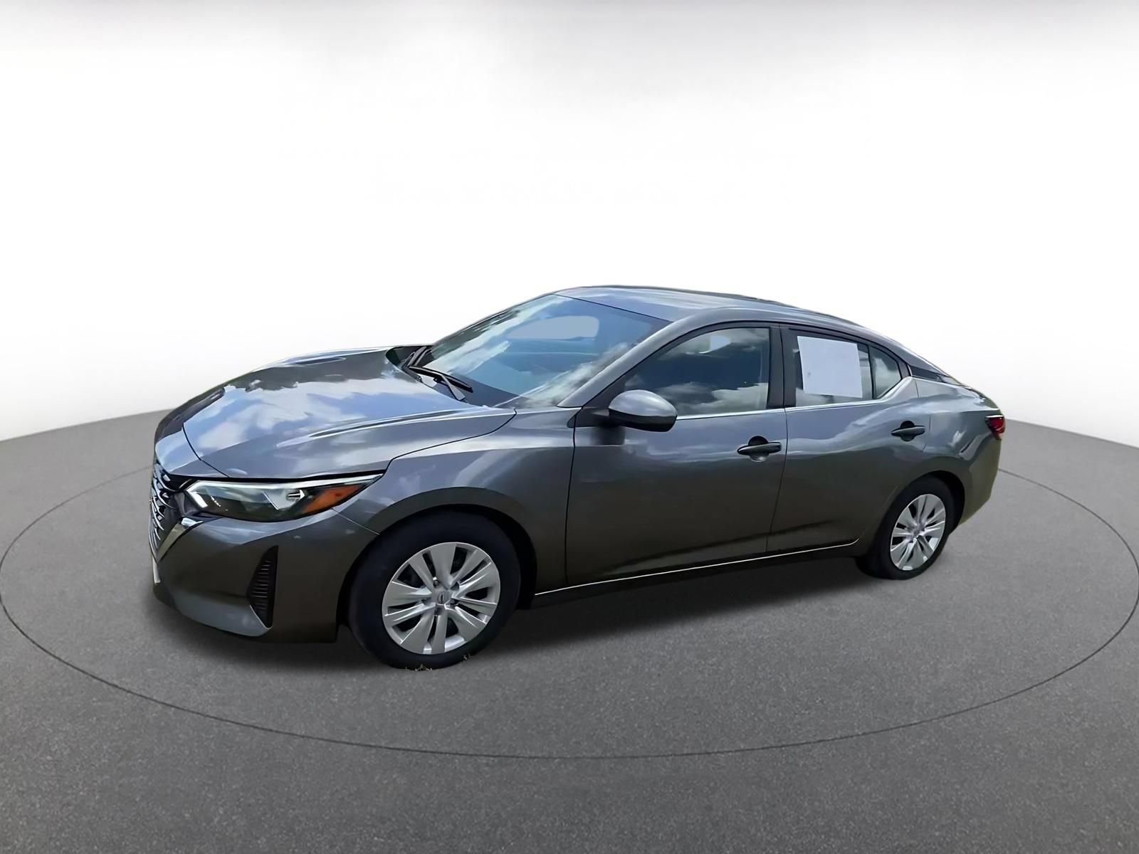 Used 2025 Nissan Sentra S FWD image 7