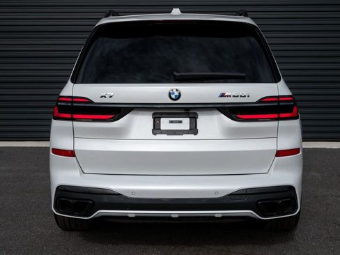 Used 2025 BMW X7 M60i image 29