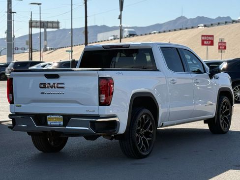Used 2020 GMC Sierra 1500 SLE w/ SLE Value Package AWD/4WD image 7
