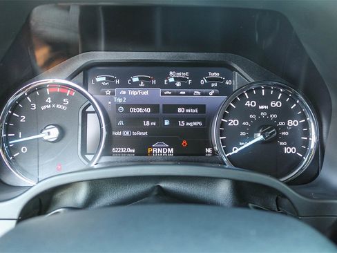 Used 2022 Ford F350 Lariat w/ Black Appearance Package image 28