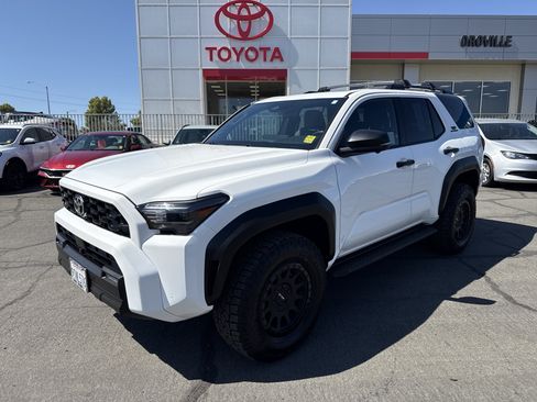 Used 2025 Toyota 4Runner TRD Off-Road Premium w/ Tow Technology Package AWD/4WD image 1