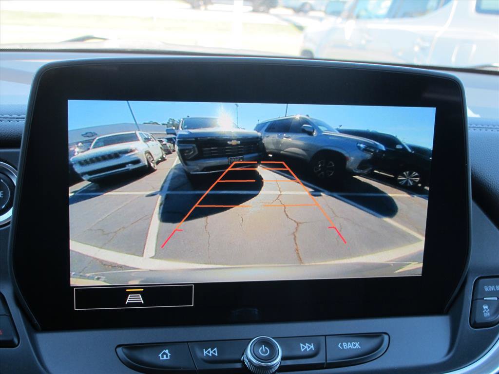 Used 2025 Chevrolet Blazer LT FWD image 12