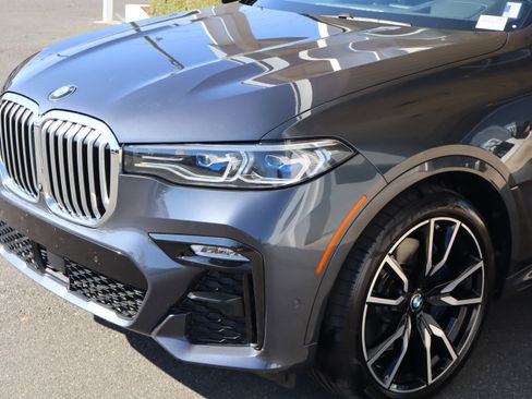 Used 2019 BMW X7 xDrive50i w/ Dynamic Handling Package image 6