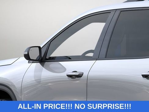 New 2027 Chevrolet Traverse Z71 w/ Driver Confidence Package AWD/4WD image 22