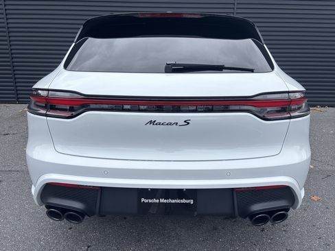 New 2026 Porsche Macan S image 4