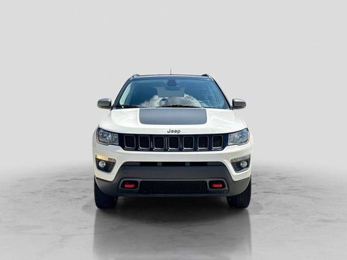 Used 2017 Jeep Compass Trailhawk w/ Leather Interior Group AWD/4WD image 9