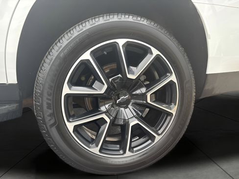 Used 2021 Chevrolet Tahoe RST image 12