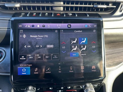 Used 2022 Jeep Grand Cherokee L Overland image 15