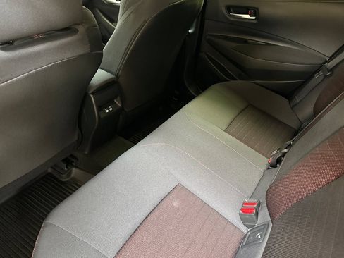 Used 2026 Toyota Corolla SE w/ SE Premium Package FWD image 12