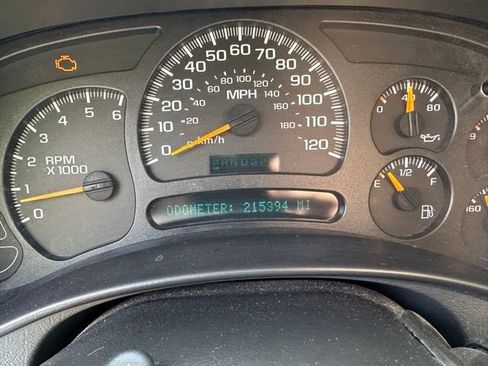 Used 2005 GMC Sierra 1500 SLT w/ Light Duty Power Package AWD/4WD image 18