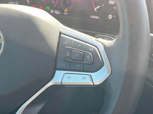 Used 2024 Volkswagen Atlas SEL Premium R-Line AWD/4WD image 39