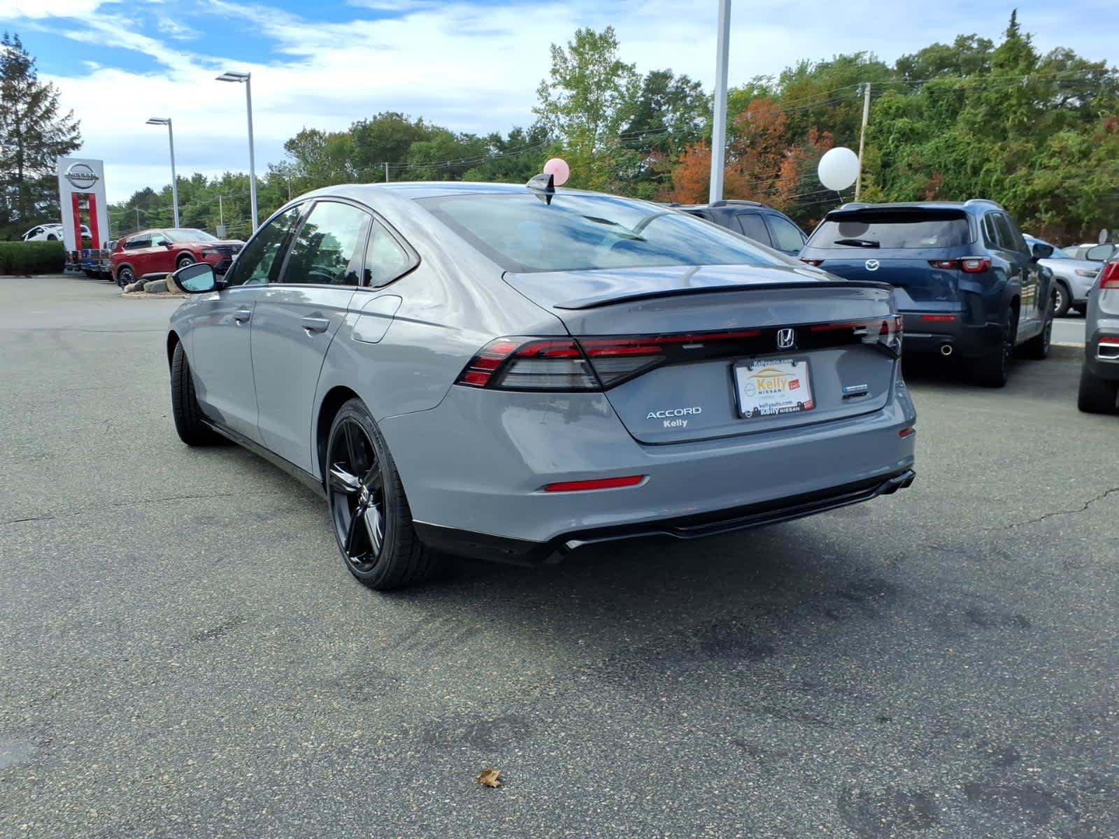 Used 2024 Honda Accord Sport image 7