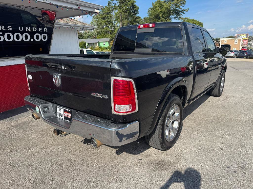 Used 2016 RAM 1500 Laramie w/ Convenience Group AWD/4WD image 5