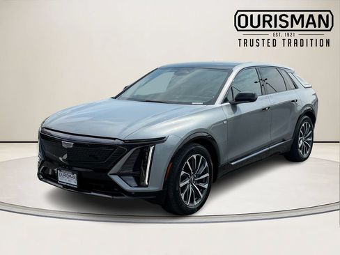 Used 2024 Cadillac Lyriq Sport AWD/4WD image 5