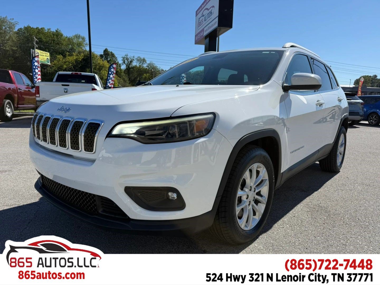 Used 2019 Jeep Cherokee Latitude w/ Popular Appearance Group FWD image 1
