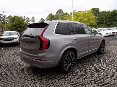 New 2026 Volvo XC90 B5 Plus AWD/4WD image 5