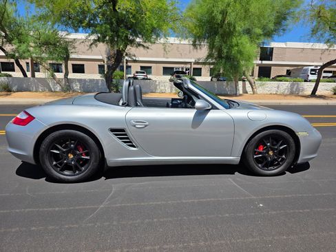 Used 2005 Porsche Boxster RWD image 30