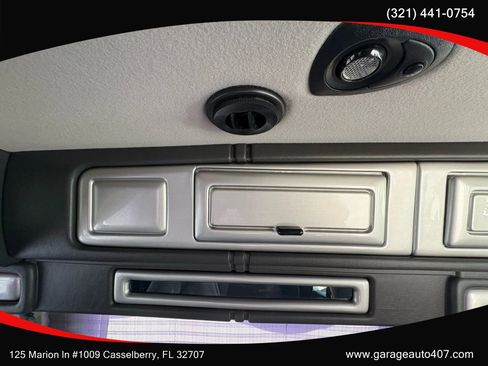 Used 2003 Ford E-150 and Econoline 150 Commercial Van 3D image 53