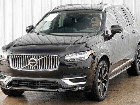 Used 2023 Volvo XC90 B6 Plus w/ Protection Package Premier image 50