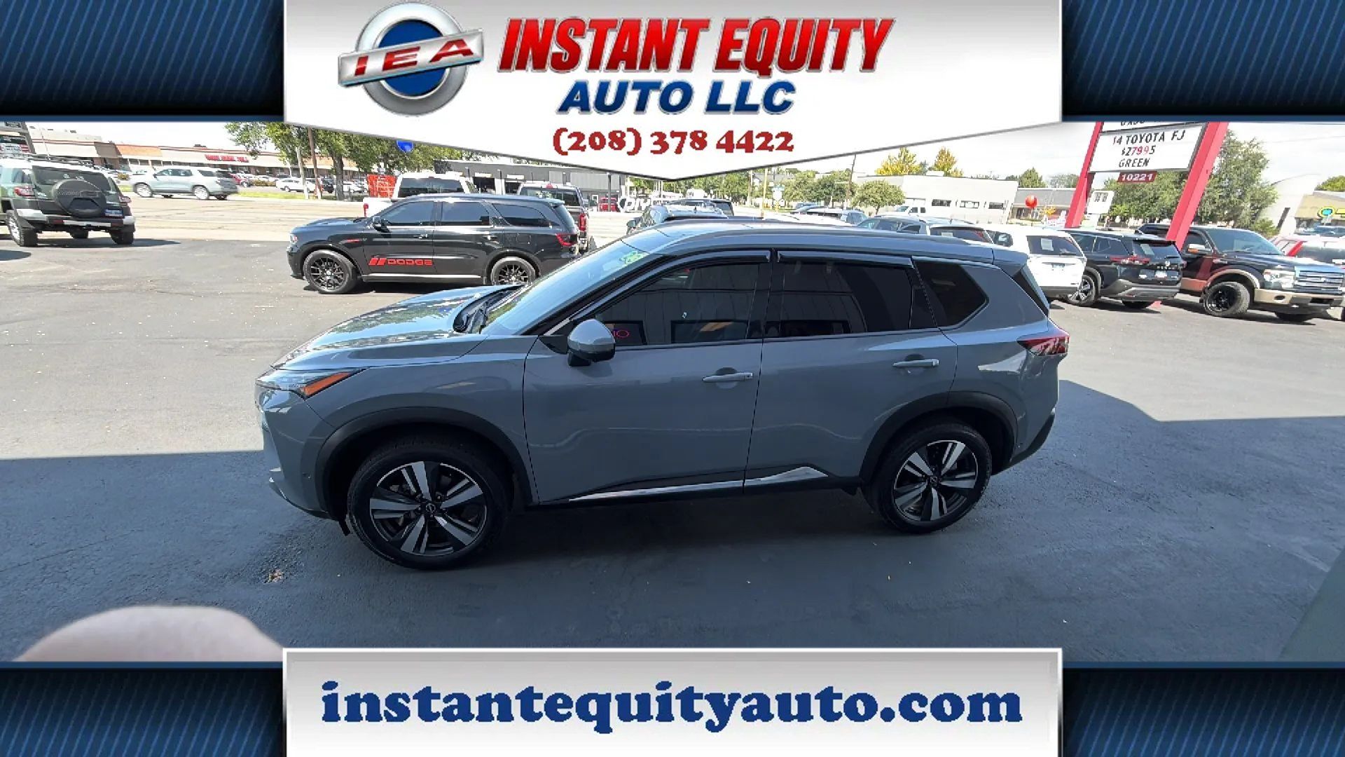 Used 2023 Nissan Rogue SL w/ SL Premium Package AWD/4WD image 3