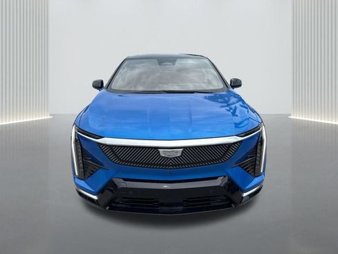 New 2026 Cadillac Optiq Luxury 1 RWD image 2