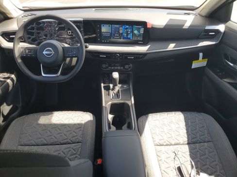 New 2026 Nissan Kicks SV FWD image 9