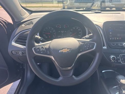 Used 2024 Chevrolet Malibu LT image 12