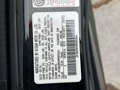 Used 2024 Nissan Z Performance w/ Floor Mat Package RWD image 23