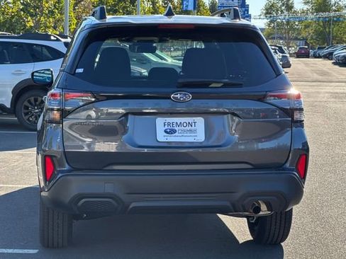 New 2026 Subaru Forester Premium AWD/4WD image 5