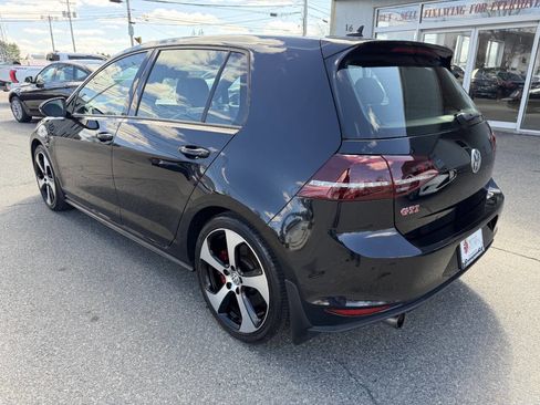 Used 2016 Volkswagen GTI SE image 5