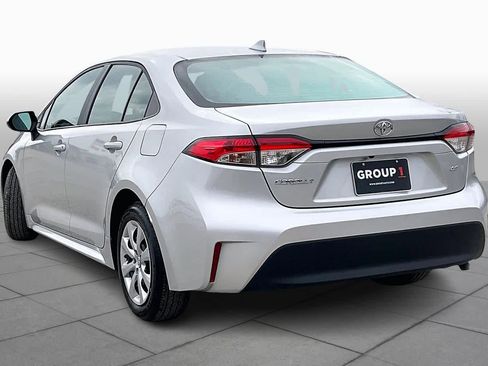 Used 2025 Toyota Corolla LE image 12